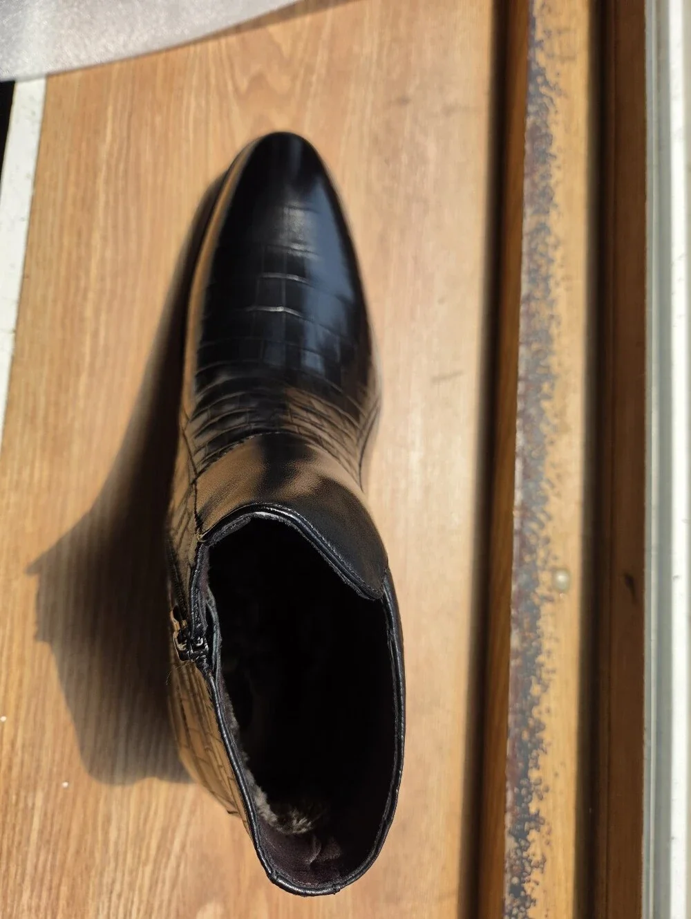 Men's Black Croc-Embossed Leather Ankle Boots